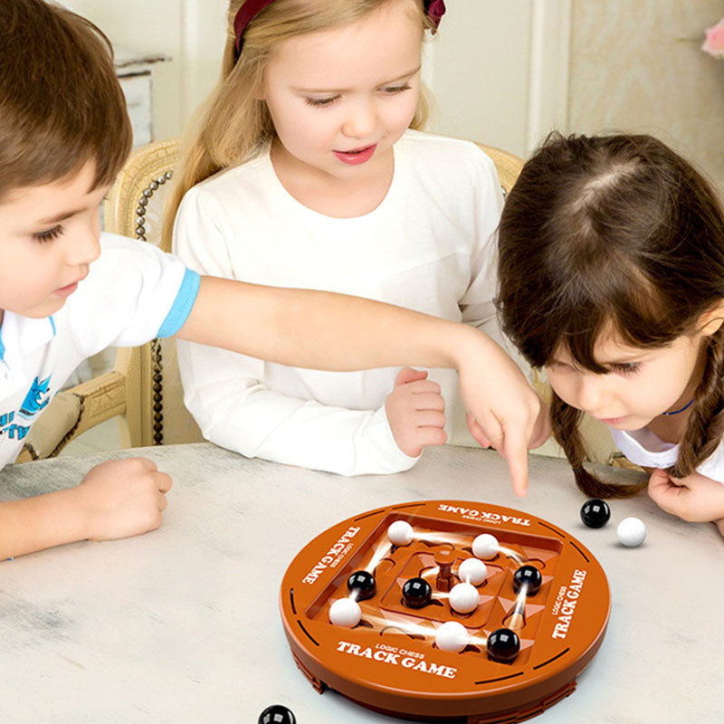 Jeu d'échecs amusant, plateau  - Strategy Board Game avis et prix